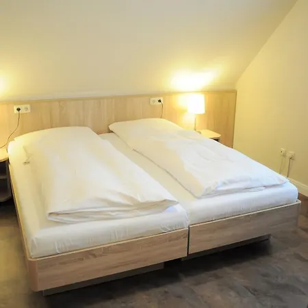 Pensión Salz & Pfeffer Im Gasthaus Frorup Oeversee